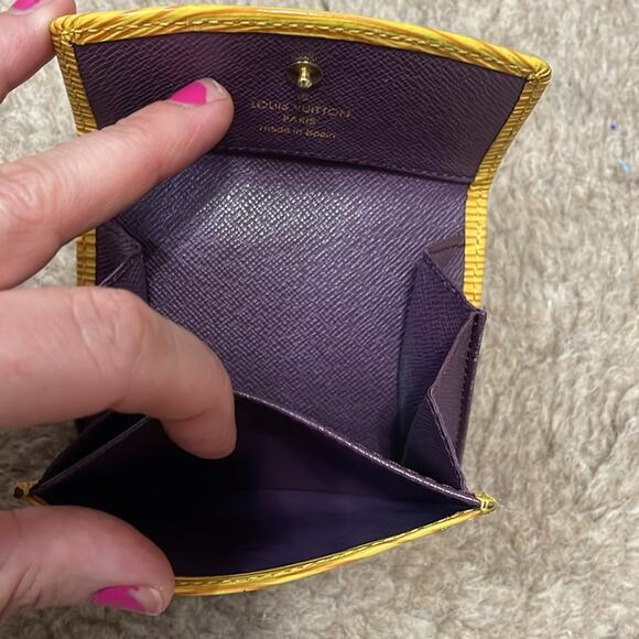 Louis Vuitton Epi Yellow Leather Flap Wallet Card Holder - Picture 6 of 7